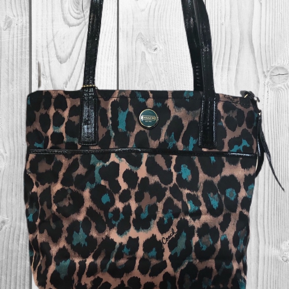 Coach H1394-F25282 Game Ocerot Print Tote Multi-Color JADE Leopard Print